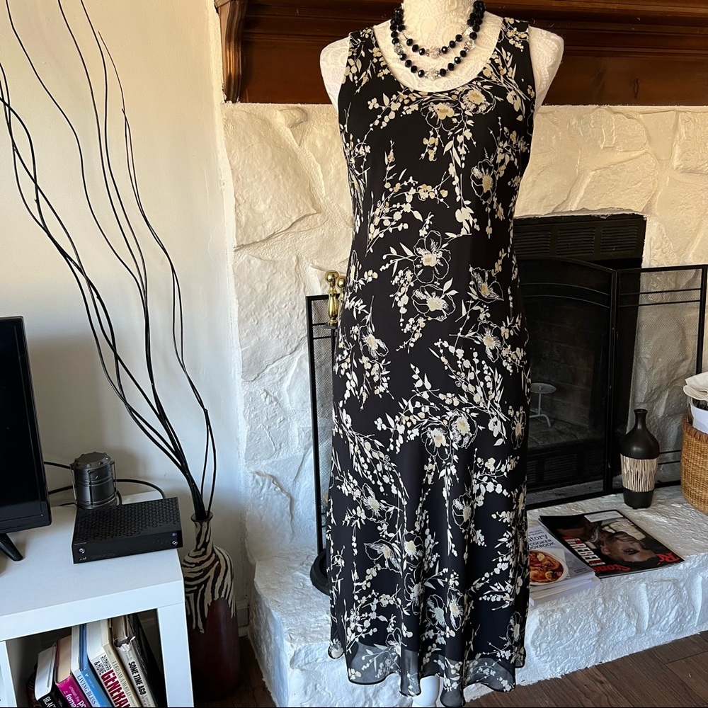 Madison Leigh black and tan print dress women’s size 6P
